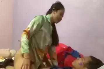 Ngentot Kakak Masih Pakai Baju Tidur